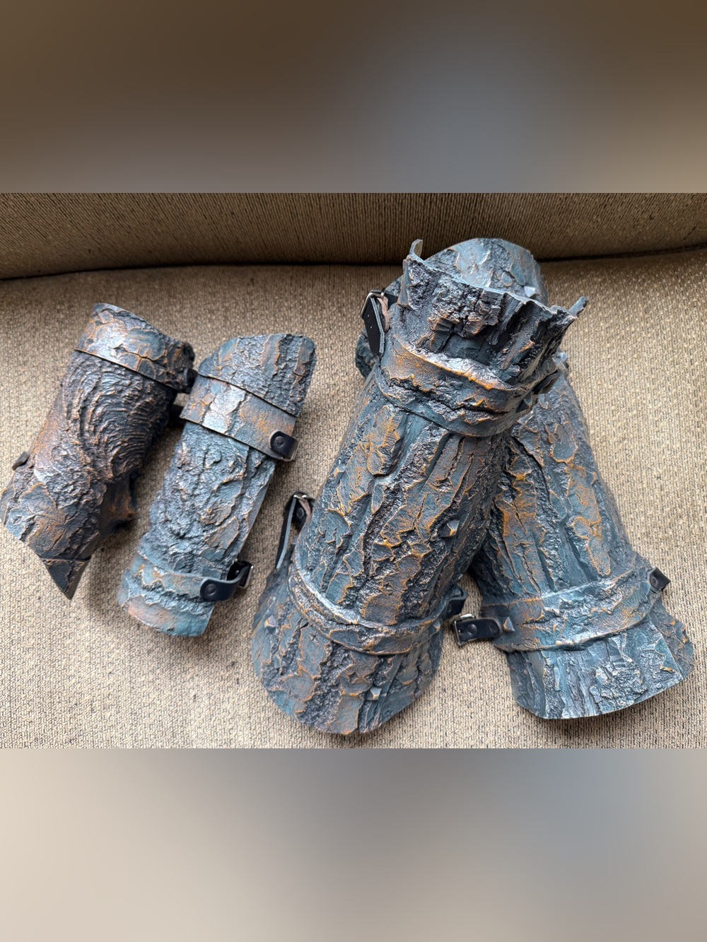 New Fantasy Armor w/ Studded Bark Effect Leg Greaves & Arm Bracers (4 pc. Set)